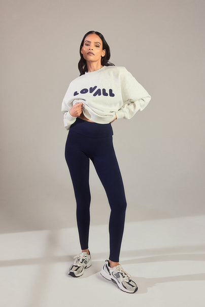 files/EVERYDAY_NAVY_241022_37618.jpg